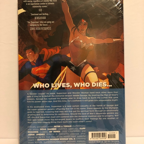 DC Comics Superman Wonderwoman mint BNWT - Picture 2 of 3